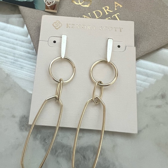 Kendra Scott earrings - Picture 10 of 11